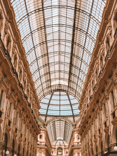 Brown transparent glass ceiling
